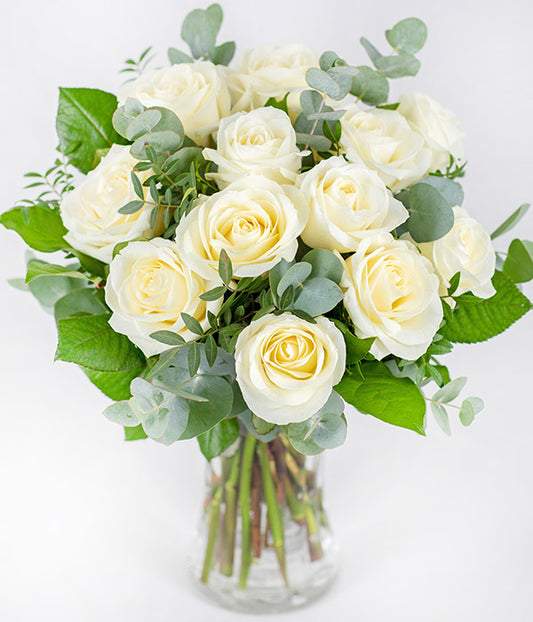 Dolce Eleganza : 12 rose bianche - BD FIORISTA